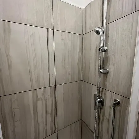 Lejlighed Bilocale Moderno E Funzionale Torino