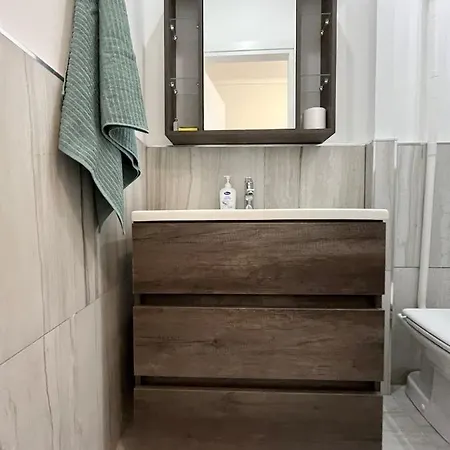 Apartment Bilocale Moderno E Funzionale